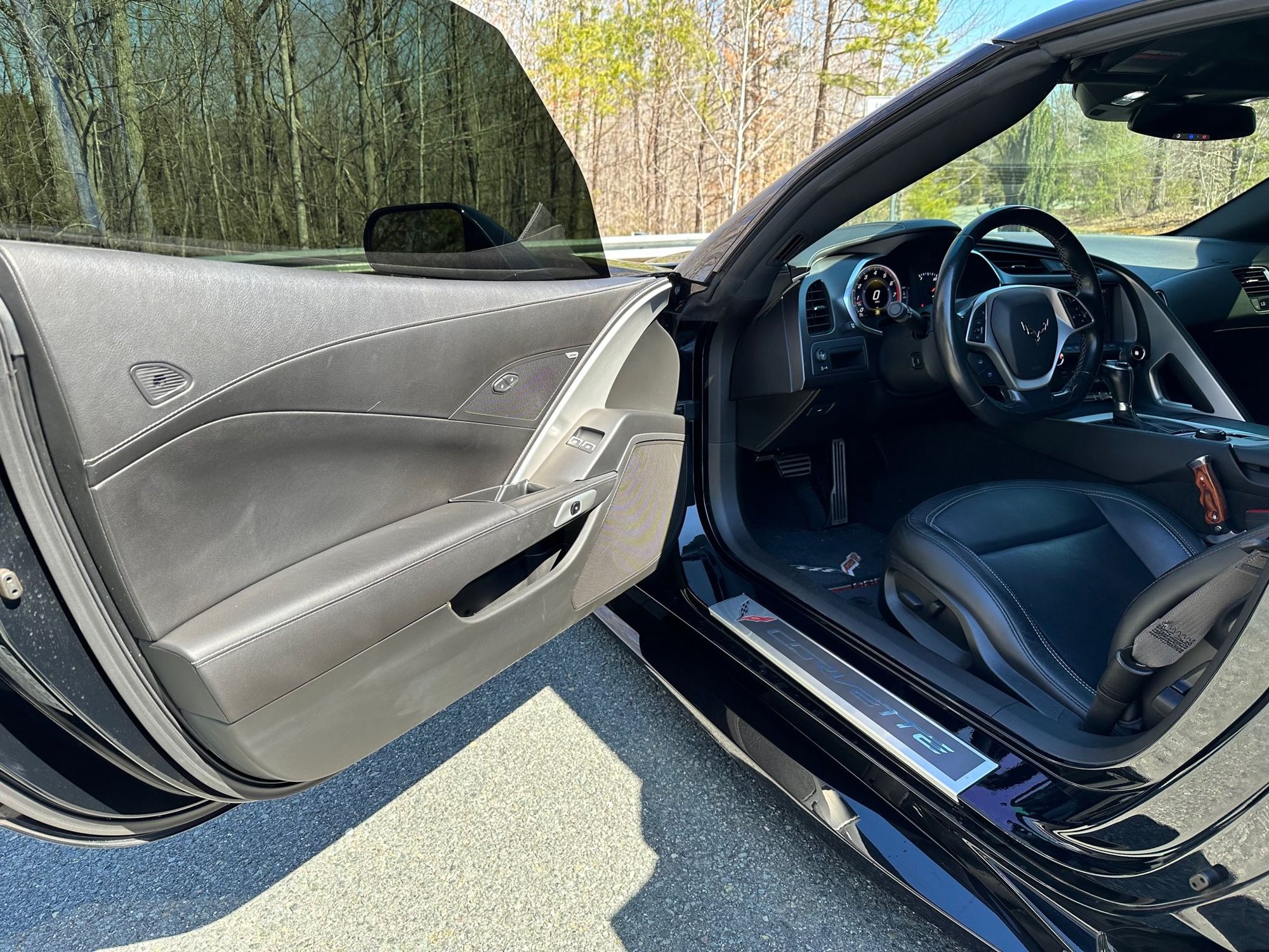 2017 Chevrolet Corvette - 2017 GS Black on Black A8 - Night Rider - Used - VIN 1G1YW2D7XH5124434 - 33,000 Miles - 8 cyl - 2WD - Automatic - Hatchback - Black - Charlottesville, VA 22911, United States