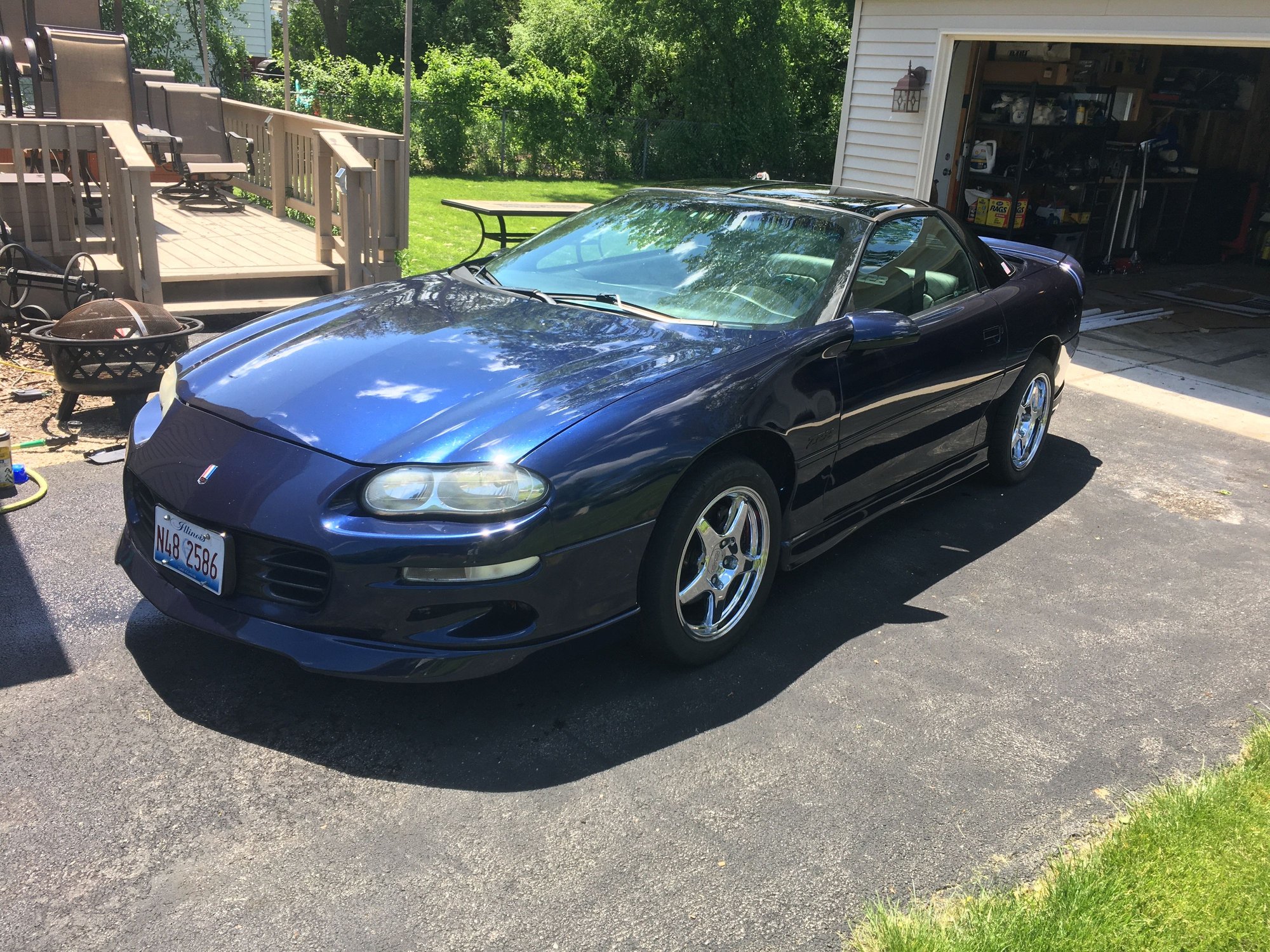 2000 Chevrolet Camaro - 2000 Camaro z28 6-speed - Used - VIN 2g1fp22g3y2177219 - 8 cyl - 2WD - Manual - Coupe - Blue - Lincolnshire, IL 60069, United States