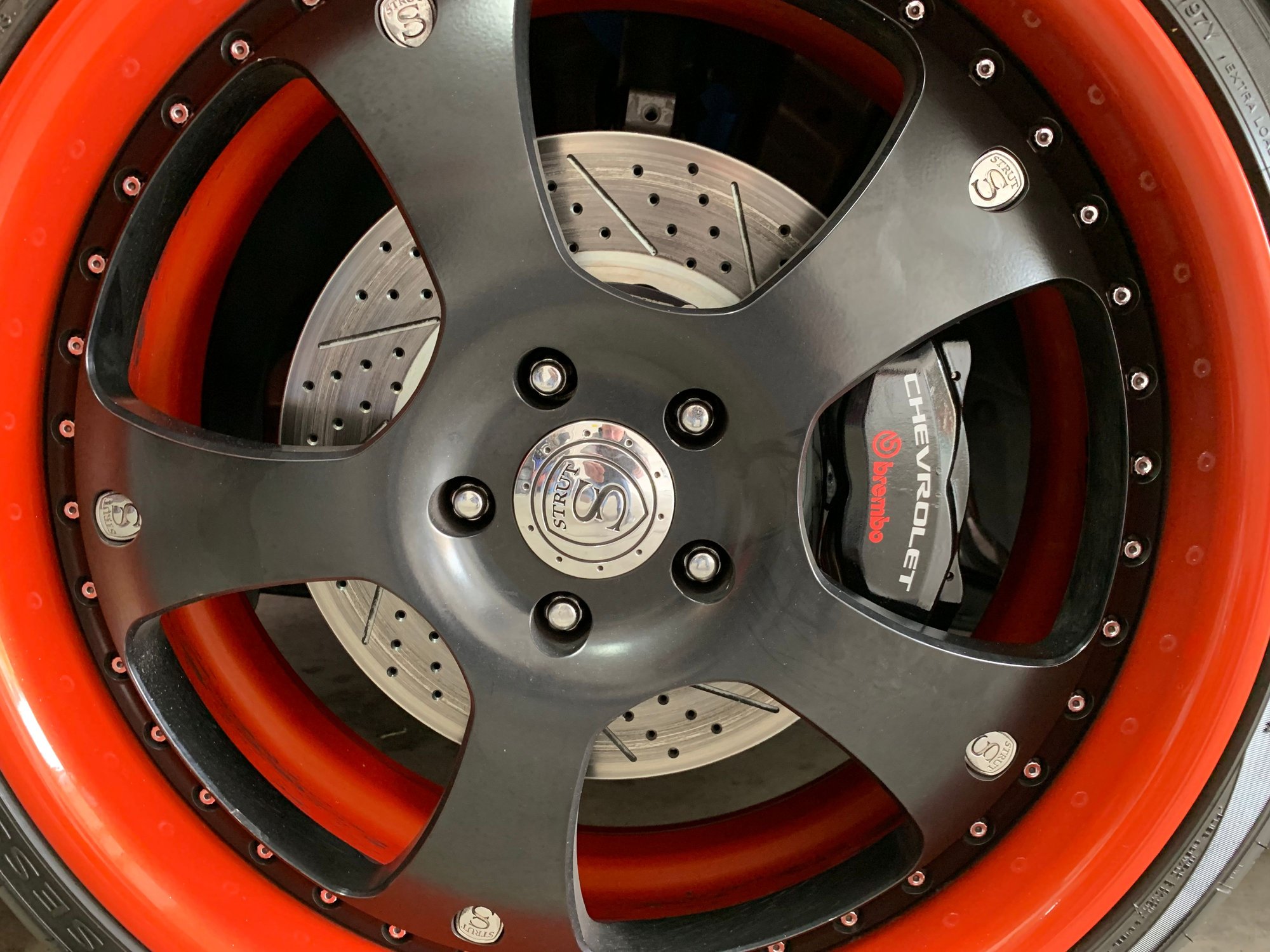  - STRUT 22" Inferno Orange Icon 5 Wheels and STRUT Grille Collection with LED - San Clemente, CA 92673, United States