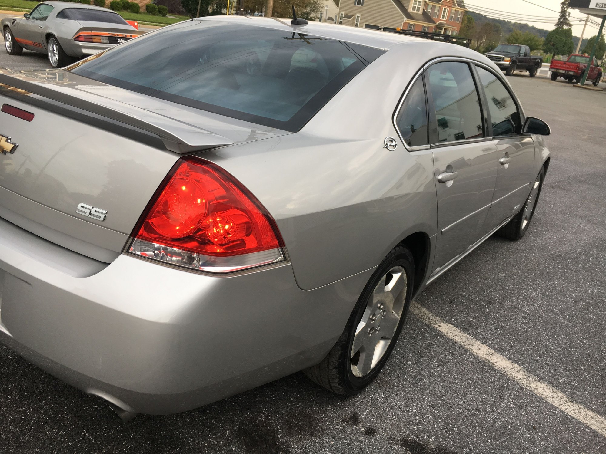 2006 Chevrolet Impala - 06 Chevy Impala SS 114k 5.3 - Used - VIN 2g1wd58c869279540 - 114,000 Miles - 8 cyl - 2WD - Automatic - Sedan - Silver - Thurmont, MD 21788, United States