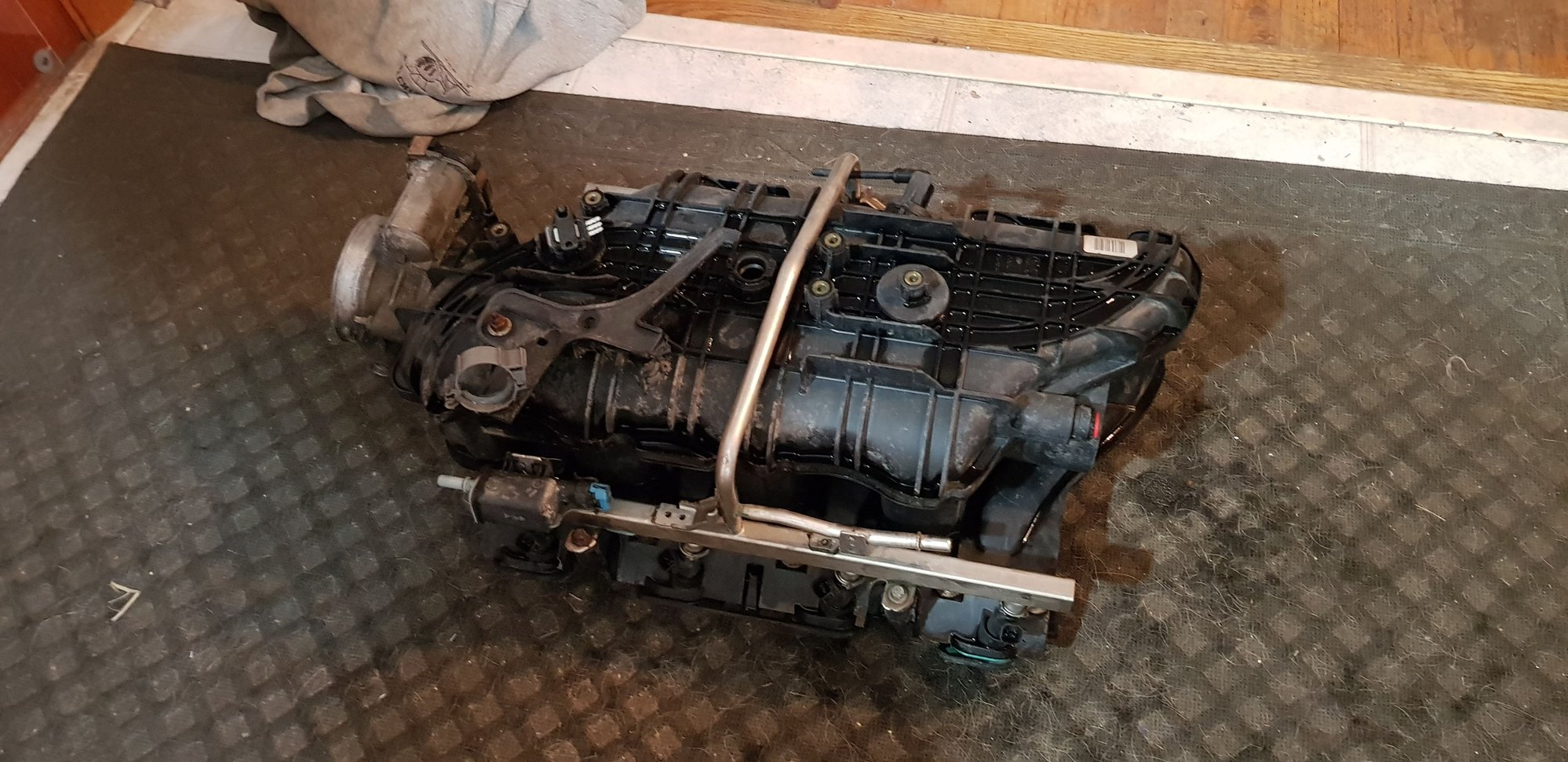 Rectangle port 2010 NNBS intake manifold LS1TECH Camaro and