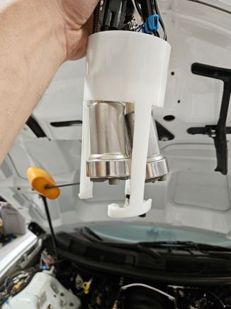 Modified fuel bucket. No socks for test run. 