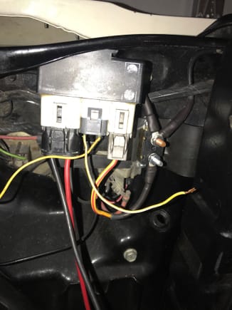 Volvo fan relay wired up except for temp sensor