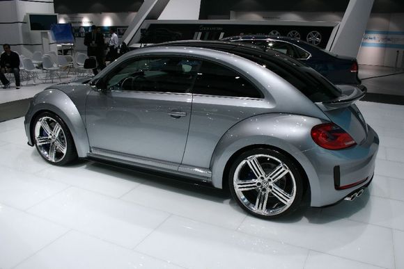 2013 VW Beetle R 4