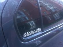 Passenger side window