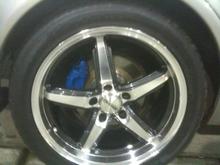 Threw some rims on for the summer (: