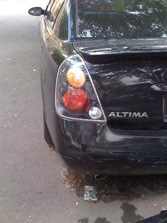 tail light back on the car