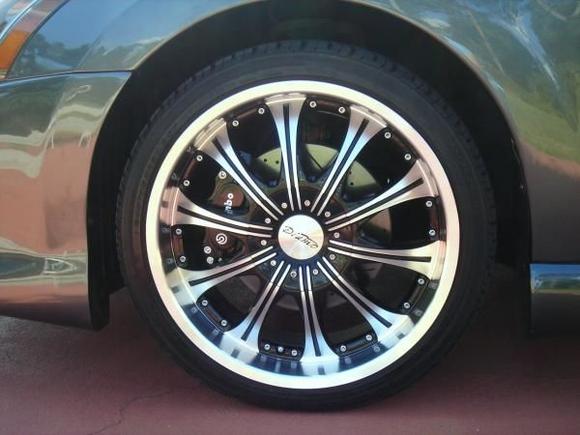 Brembo Brakes &amp; Slotted &amp; Vented Rotors