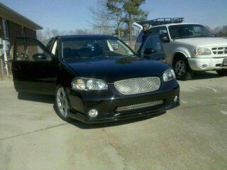 Front Grill Shot with the HID'S installed