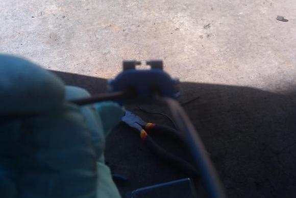 make sure you crimp the right wires together