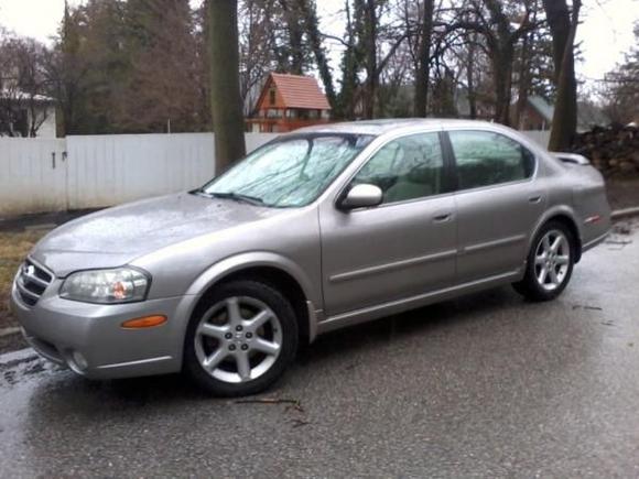 2002 Maxima my baby SE stock 35 mpg's with Z-MAX MOBIL1 FULL SYMTHETIC,STILLEN REAR BAR,K&amp;N air filter and,WARPSPEED Y PIPE