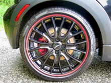 18" JCW Wheel with Summer Tires