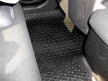 2005 Mitsubishi Outlander LS FWD (12)