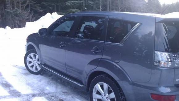 2010 Outlander - Mt Rainier, Wa.