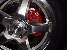 Red calipers, dirty wheels (not scratched)