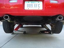 Painted the exhaust in high-temp gloss black.