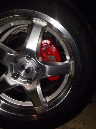 Red calipers, dirty wheels (not scratched)
