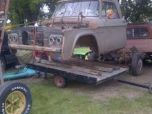 Pulling the cab off of the parts truck (a '62 3/4 ton long box swept-line)