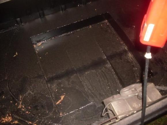 Trunk shot for the fuel cell.