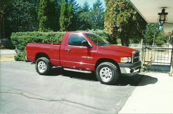 02 Ram 1500  4X4  4.7L
