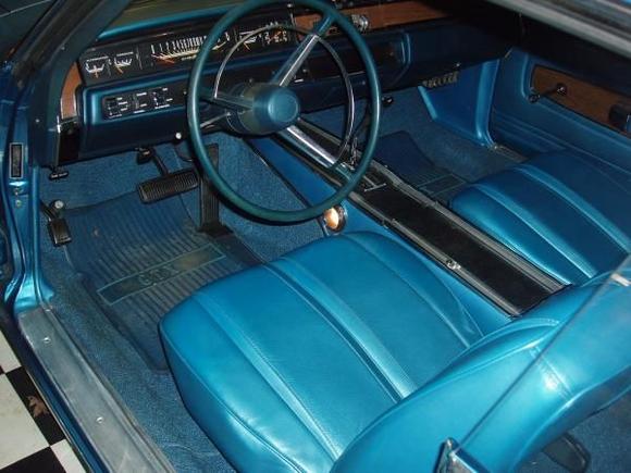gtx interior3