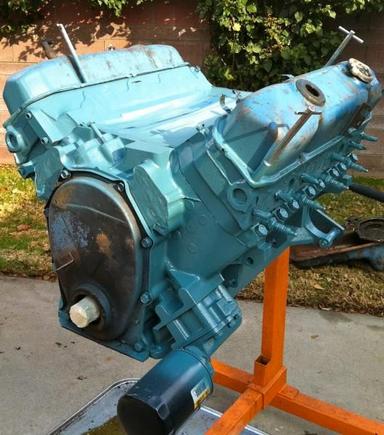 Got the  block and heads painted. The Mopar brand turquoise enamel worked awesome! I spent about 4-5 hrs scrubbing this thing by hand.