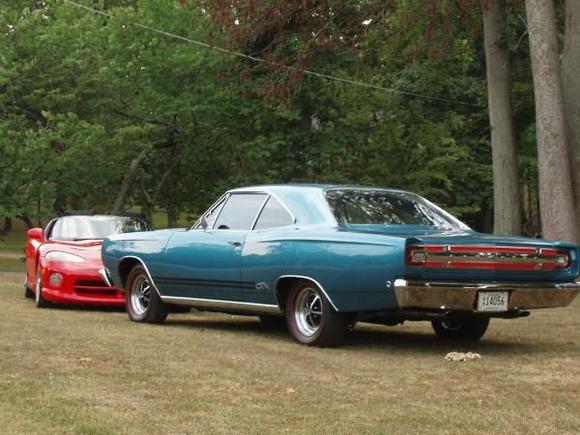 GTX VIPER FRONT YARD