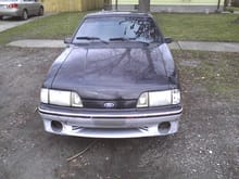 Front end and as you can tell shes in need of a paint job like im in need of cash! Also gotta find me some fog lights!