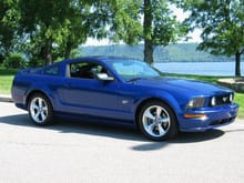 2005 Mustang GT - Sonic Blue - Black leather interior - 5 speed MT - 02
