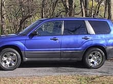 Wife's 2003 Forester X 2.5 .... 5spd, purchased May 2007 with some damage which I fixed, not structural, just a fender and hood.   Had 51K miles on her then, in high 90s now in 2013 ..... gotta change t-belts come spring.