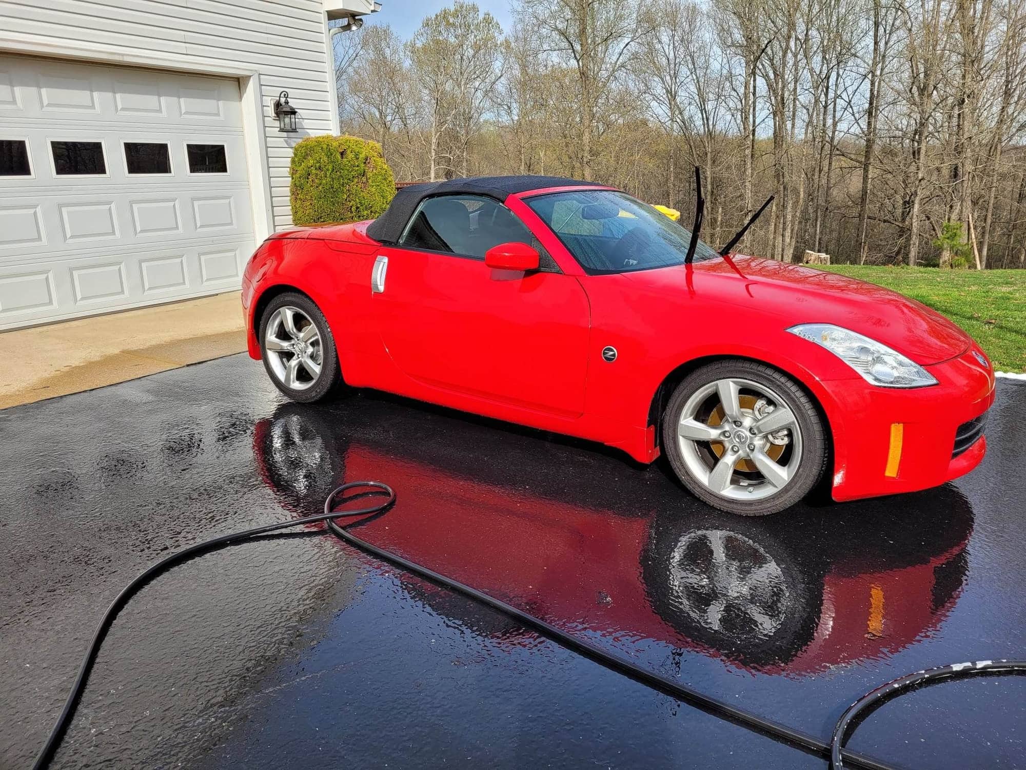 2007 Nissan 350Z - 2007 350z convertible roadster - Used - VIN JNB1B236A17M65387 - 52,000 Miles - 6 cyl - 2WD - Automatic - Convertible - Red - Russellville, KY 42276, United States