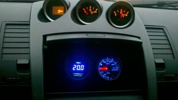 Boost and A/F gauges in custom center mount.