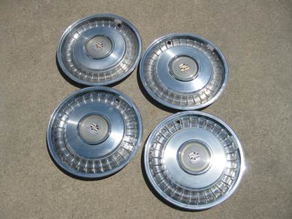 1980-90 CADILLAC HUBCAPS