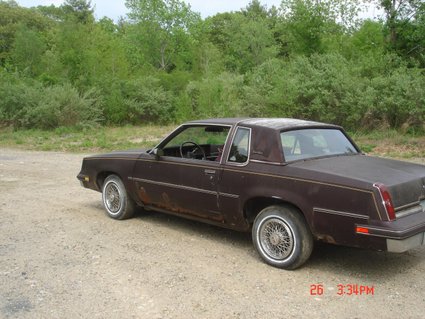 1986 OLDSMOBILE CUTLASS SUPREME - 2 -DOOR HARDTOP
