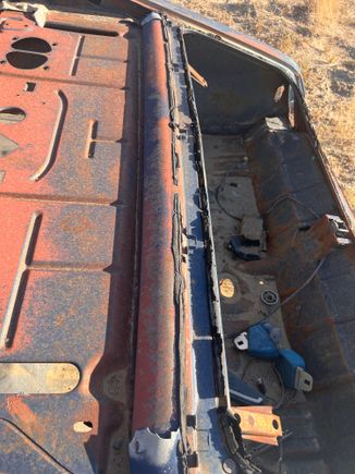 This is an original good no rust 68 cutlass post car 2dr 