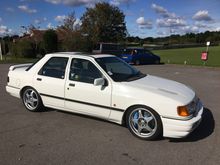 Lowered with rolled arches front and back, 17inch OZ Cronos  alloys, Hi-spec big brakes