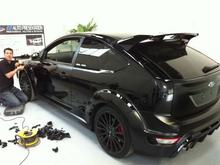 Ford Focus RS500 Wrap Removal - mid way
