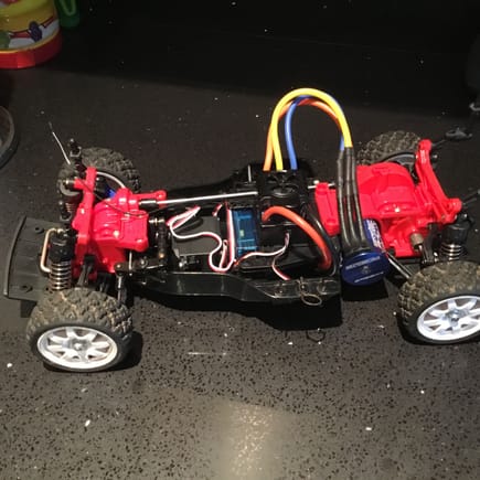 The running WRC with lipo, brushless and half decent esc.