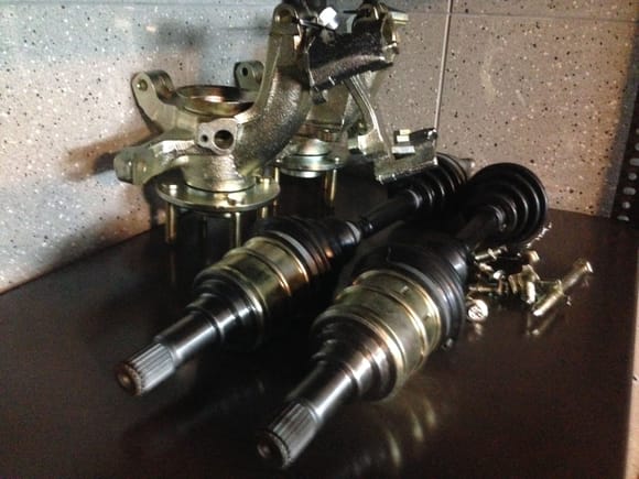 hubs and driveshafts ready to fit