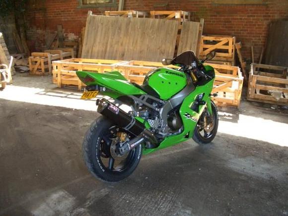 zx636 021