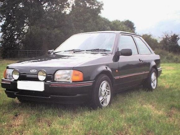 This is identical XR3i that i have