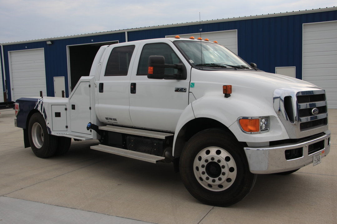 Ford F Super Duty Crew Cab Sport Chassis For Sale In Omaha Ne Racingjunk