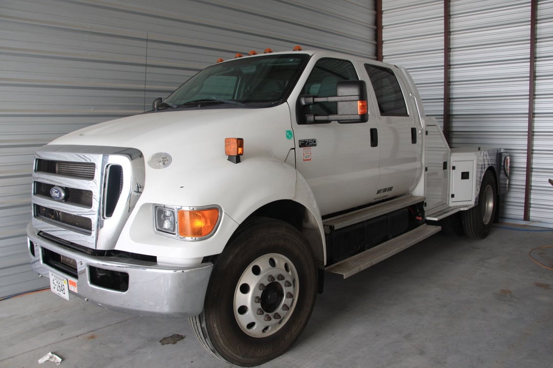Ford F Super Duty Crew Cab Sport Chassis For Sale In Omaha Ne Racingjunk