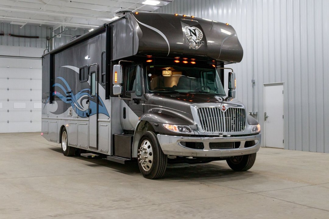 Used 2019 Nexus Wraith 32W Super C Motorhome Sale for Sale in GRAND