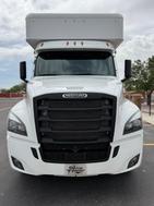 2024 Showhauler 35KQSSL 