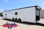 48' Auto Master Bathroom Race Trailer @ Wacobill.com 