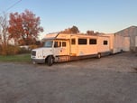2002 FL112 Renegade with lift gate trailer 