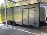 2023 trailer 8.5x22 floor 7.5 tall only 5k miles Roof AC 