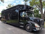 2015 Showhauler 600HP Volvo Low Miles  for sale $239,000 