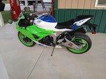 2024 kawasaki ninja 40th anniversary bike.600  